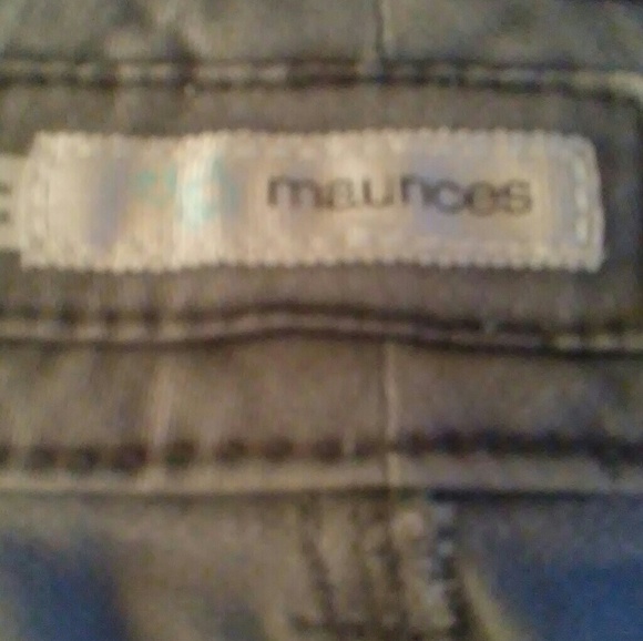 Capris pants - Picture 2 of 2